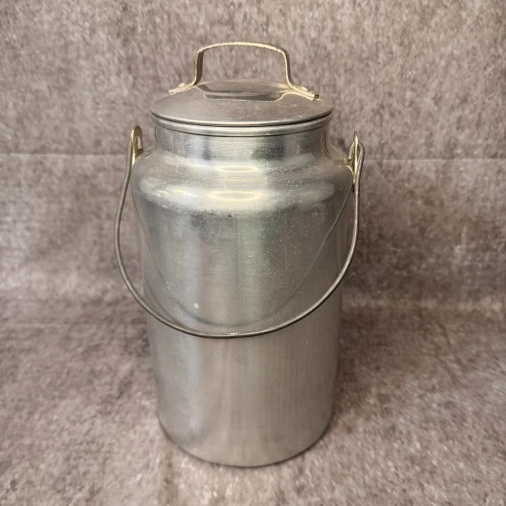 Vintage Leyse Priscilla Ware Aluminum 4 Quart 1 Gallon Milk Can Lid Wire Handle